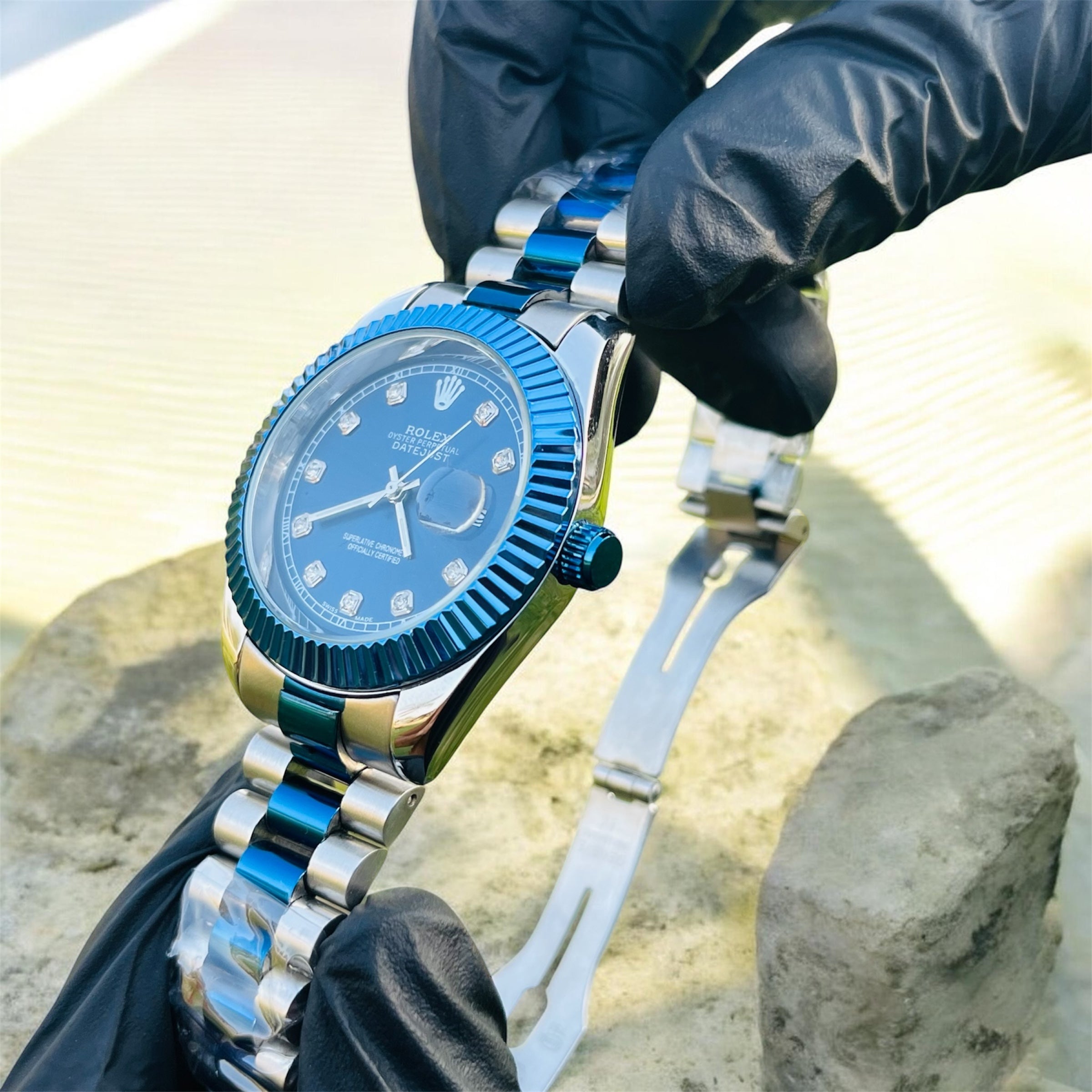 Rolex Date-Just Blue Fluted Bezel & Diamond Accents