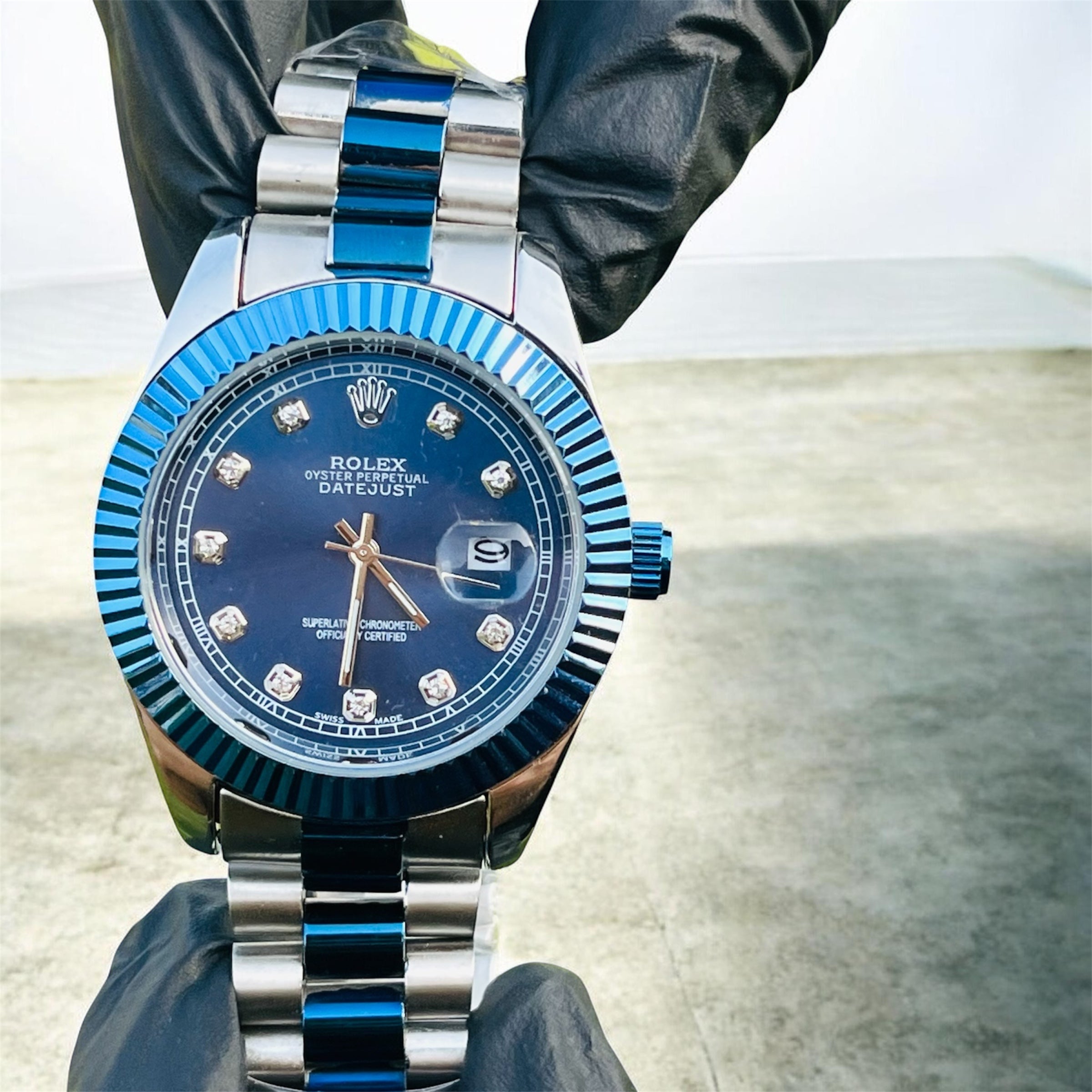Rolex Date-Just Blue Fluted Bezel & Diamond Accents